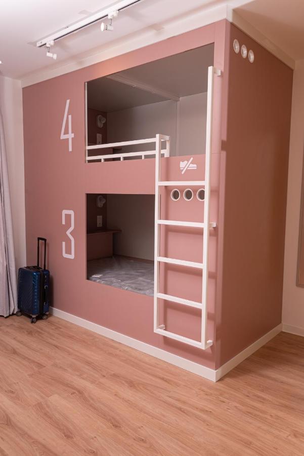Hostel Le Hueb 툴롱 외부 사진